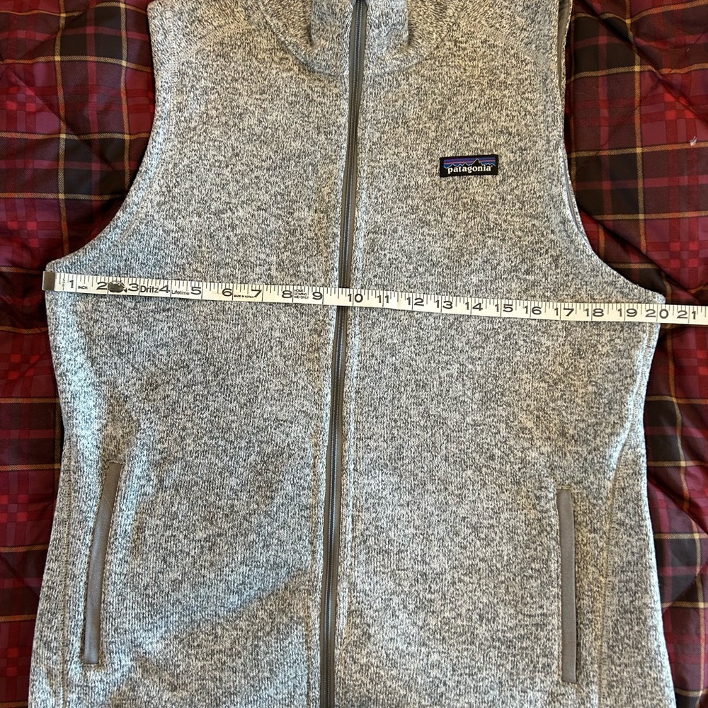 Patagonia Gray Fleece Vest - Picture 2 of 5